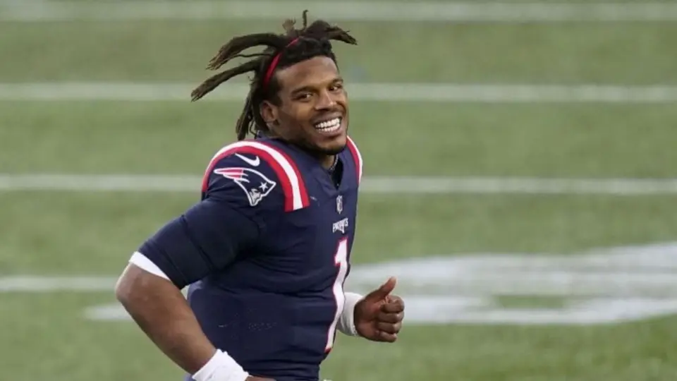 NFL: Cam Netwon firmó por un año más con los New England Patriots