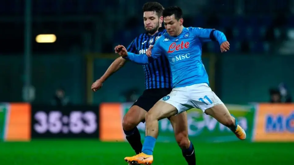 Chucky Lozano: Afición del Napoli culpa a Gattuso por la lesión del mexicano
