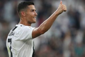 Cristiano Ronaldo: Foto de CR7 con Maradona, la postal más likeada en Instagram del 2020