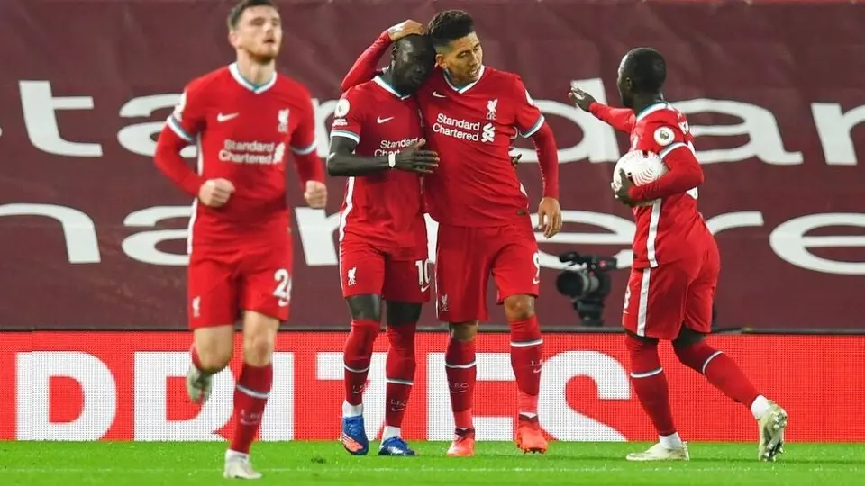Liverpool venció a Arsenal y arrancó la temporada con paso perfecto