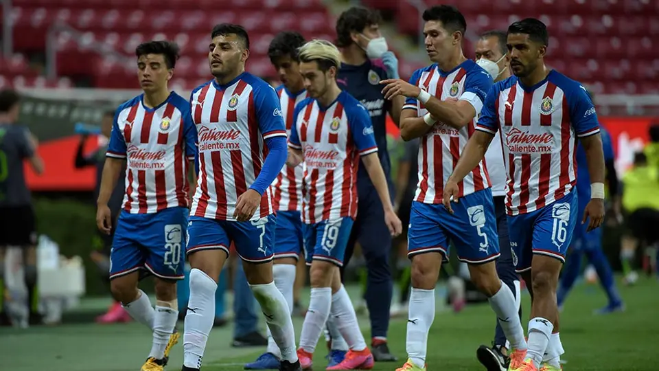 Chivas: Registró tres casos positivos por Coronavirus previo al inicio del torneo