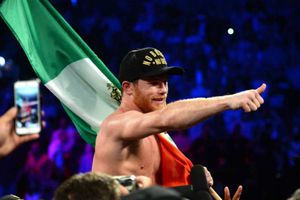 Canelo Álvarez a Trump: 'Los latinos venimos a Estados Unidos a trabajar'