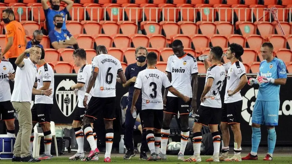 LaLiga: Valencia entregará pagarés para cubrir sueldos de sus futbolistas
