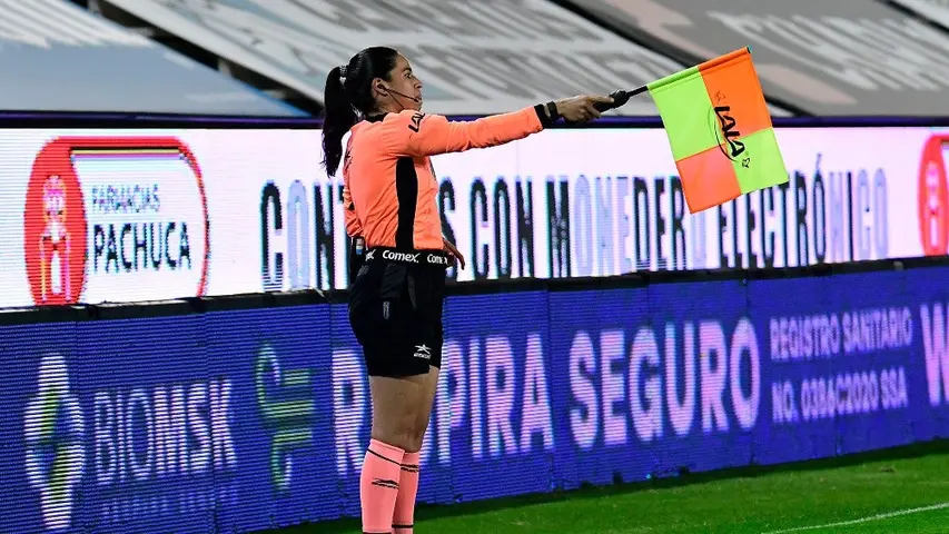 Karen Janett Díaz durante un partido de Liga MX | IMAGO7