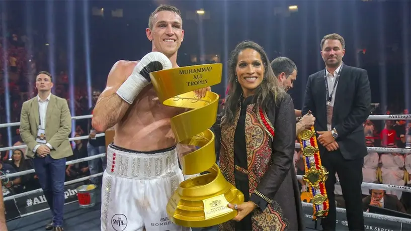 Canelo Álvarez: ¿Quién es Callum Smith, el rival del mexicano?