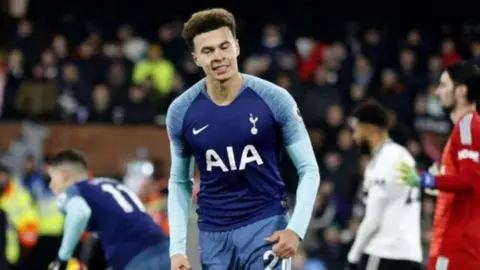 Dele Alli: Habría terminado su relación con Ruby Mae por su 'adicción' al Fortnite