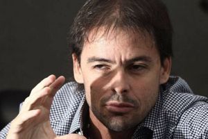 Maradona: Mariano Closs rompió en llanto al ver imágenes del funeral de Diego