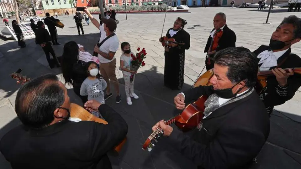 México alcanzó un millón 992 mil 794 infectados de coronavirus; muertes ascienden a 174 mil 207