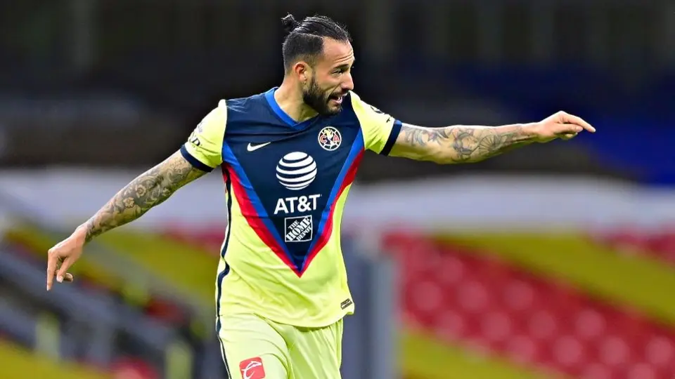 América: Emanuel Aguilera fue operado con éxito de su rodilla