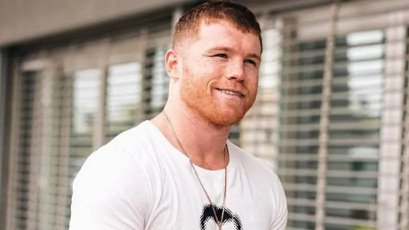 Canelo Álvarez lució vestimenta de casi un millón de pesos en redes sociales