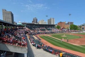 MLB: Anthony Fauci cree que la competición podrá tener una temporada con público