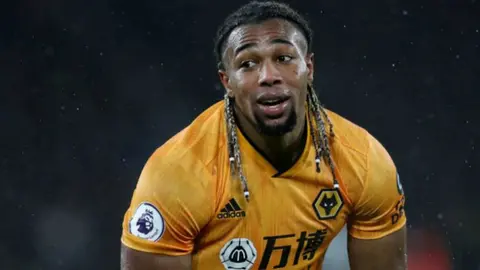 Raúl Jiménez: Adama Traoré 'se molestó' por tener menor valoración que el mexicano en FIFA 21