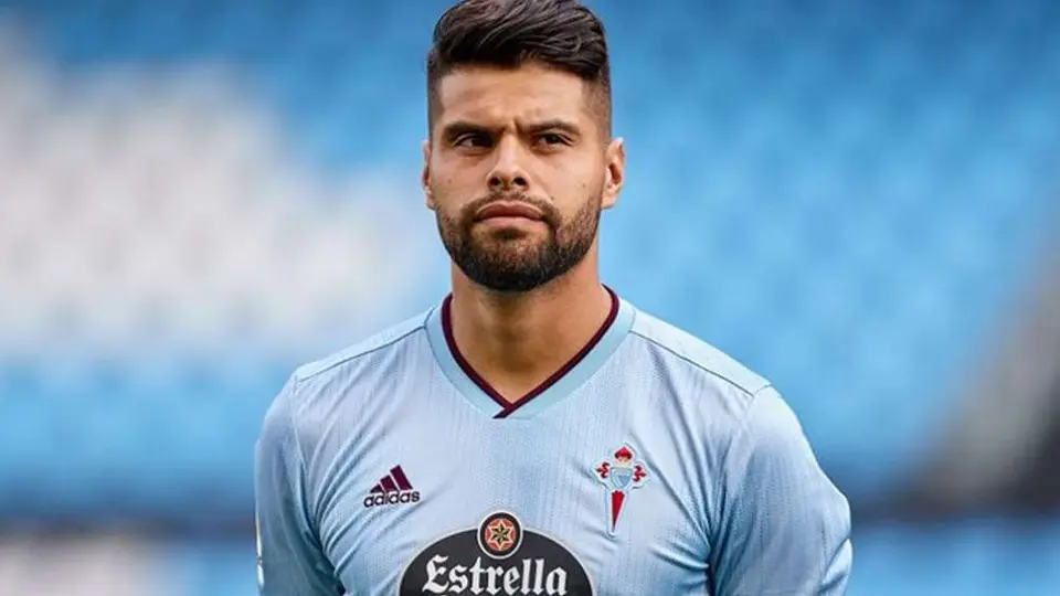 Nestor Araujo: Recibió alta médica, pero es duda para partido vs Huesca