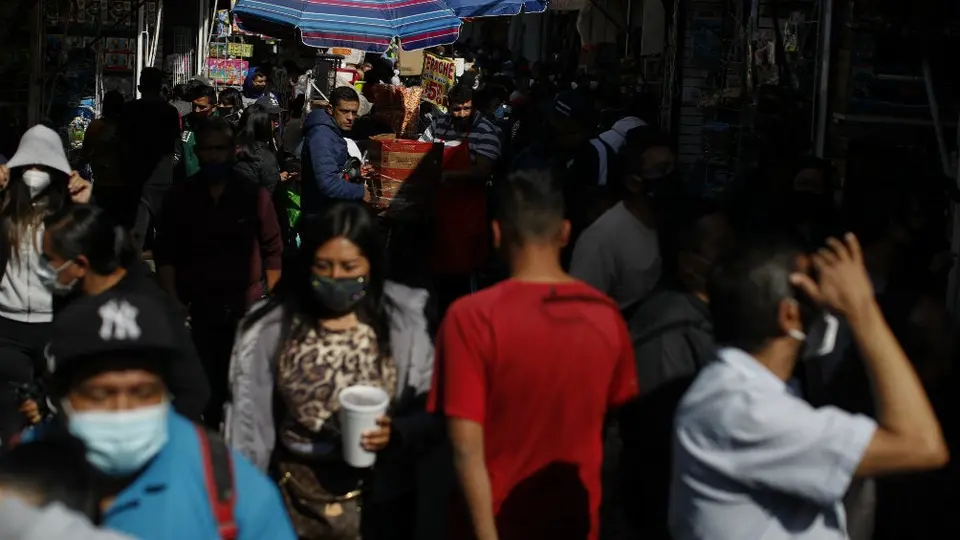 México rompió récord de contagios en enero; muertes ascienden a 132 mil 69
