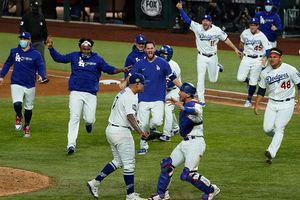 Toro Valenzuela espera el inicio de una dinastía de los Dodgers