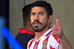 Puebla defendió a Oribe Peralta: 'Aquí si somos agradecidos, no como en América'