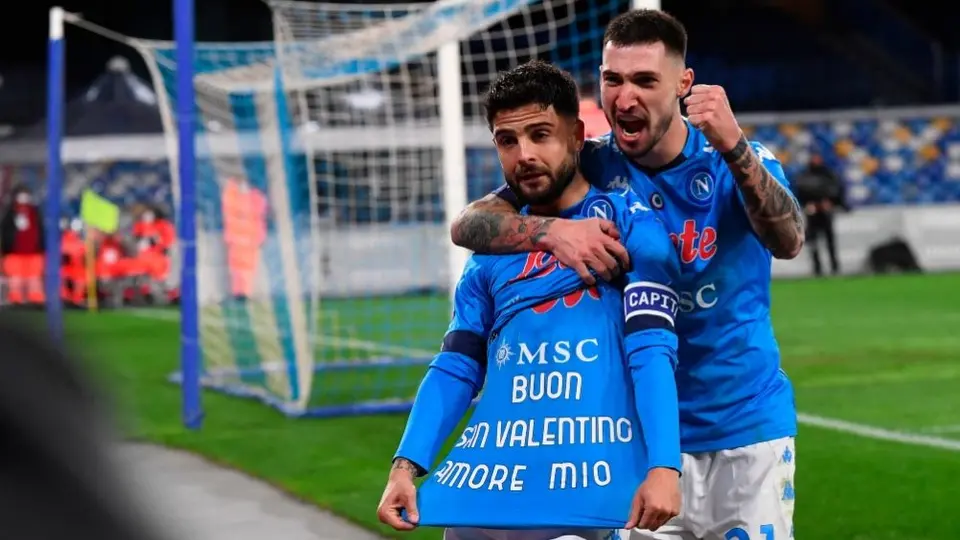 Chucky Lozano: Napoli venció a la Juventus por la mínima diferencia
