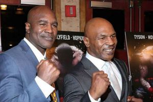 Mike Tyson y De la Hoya protagonizarían peleas de exhibición a lo largo de 2021