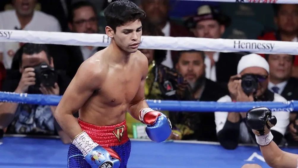 Ryan Garcia en combate | AP