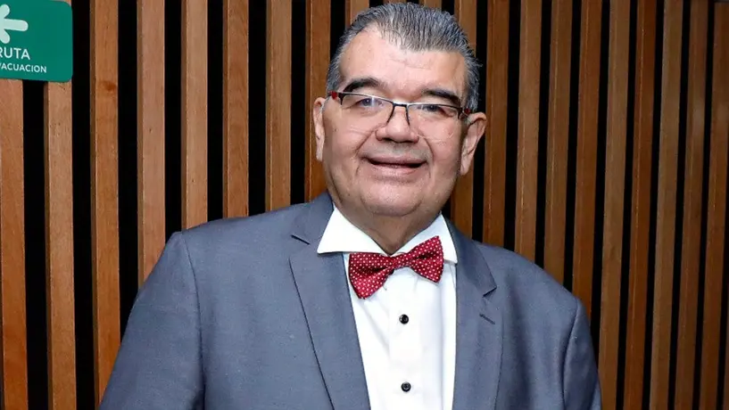 Emilio Fernando Alonso llega a TUDN; debutará en el Pumas vs Santos