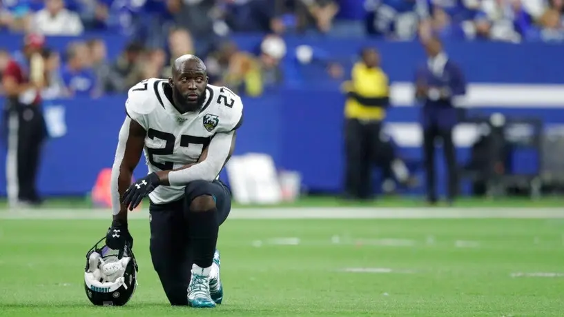 NFL: Patriotas estaría interesado en Leonard Fournette