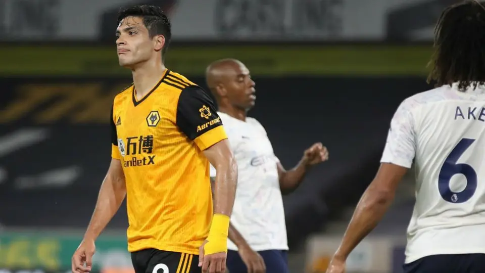 Raúl Jiménez: Wolverhampton cayó ante el Manchester City pese a anotación del mexicano