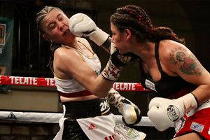 Yamileth Mercado se rompió la  membrana timpánica en la pelea vs Rockera Guzmán