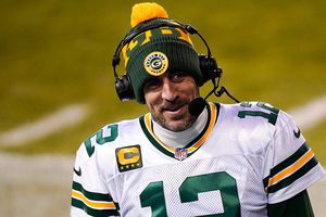 Green Bay y Aaron Rodgers, con la historia y el clima a su favor ante Rams
