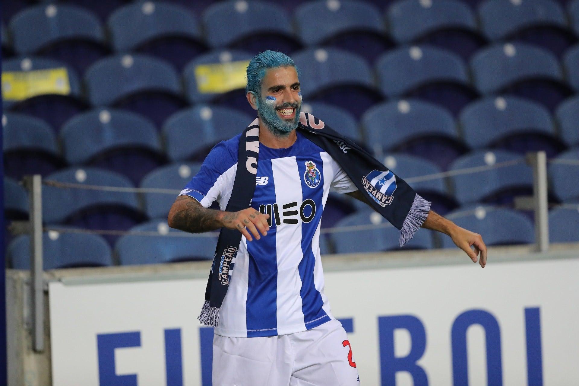 Tecatito Corona: Así festejó Porto su título de la Primeira Liga