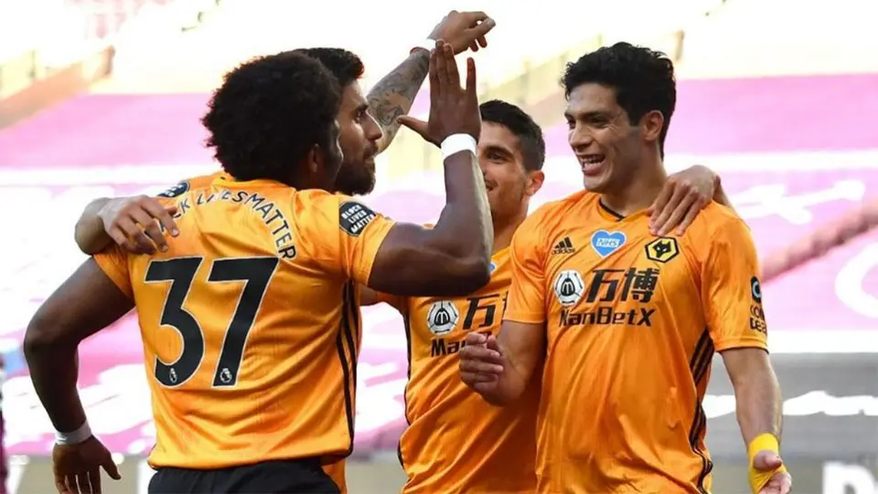 Raúl Jiménez: Wolves va por una victoria contra Arsenal para seguir peleando por Europa