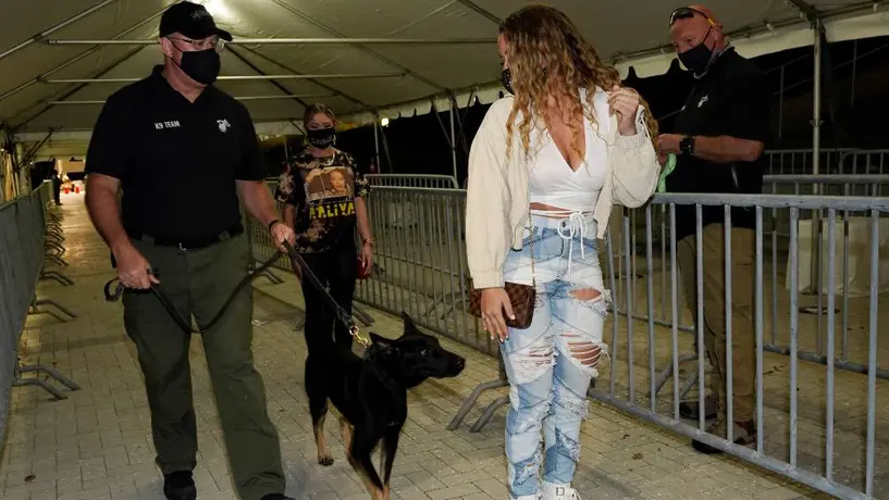NBA: Miami Heat utilizó perros para detectar Covid-19 entre aficionados