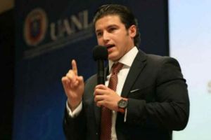 Video: Samuel García llamó 'prietitos' a seguidores del Bronco en el PAN