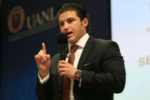 Samuel García: El Senador de Nuevo León, acusado de machista por comentario a su esposa