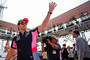 Checo Pérez: Red Bull confirmó interés en el piloto mexicano