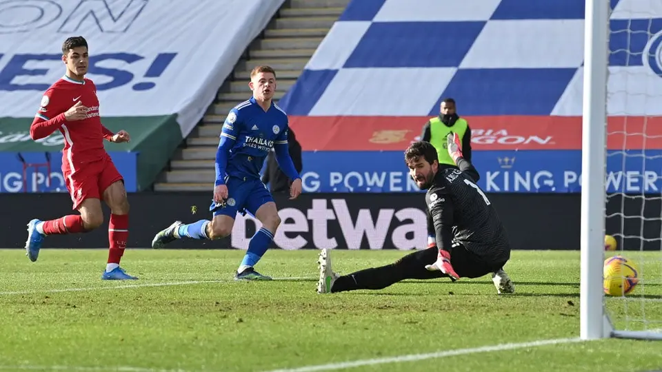 Premier League: Liverpool sigue a la baja y fue exhibido por Leicester