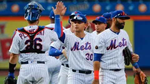 MLB relajará protocolos contra Covid-19 hasta que se vacune al 85 por ciento de peloteros