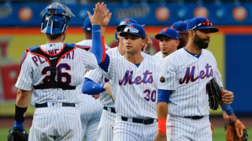 MLB relajará protocolos contra Covid-19 hasta que se vacune al 85 por ciento de peloteros