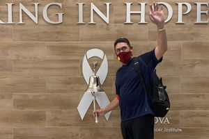 NFL: Ron Rivera recibió su última quimioterapia y superó el cáncer que lo aquejó