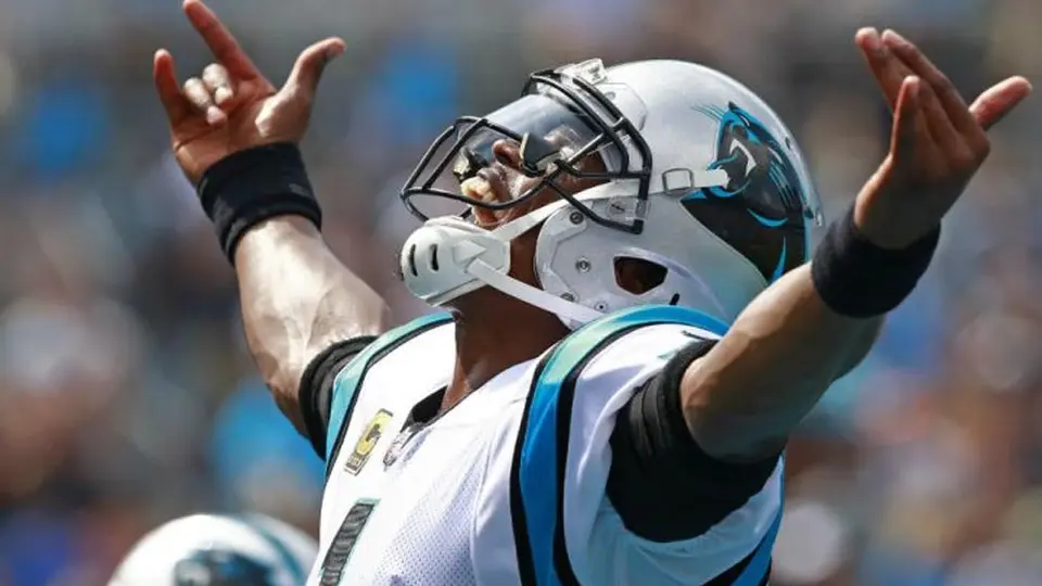 Expertos aprueban llegada de Cam Newton a los New England Patriots