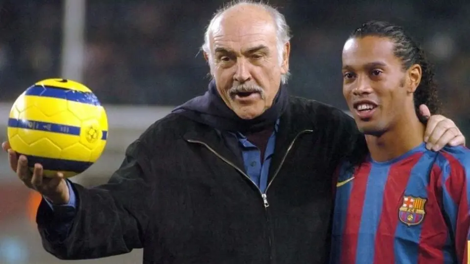 Murió Sean Connery, primer actor de James Bond que pudo ser futbolista