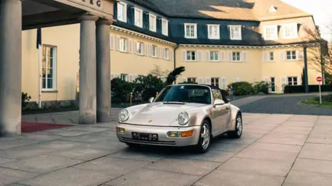 Diego Maradona: Subastan Porsche 911 Cabriolet de El Pelusa