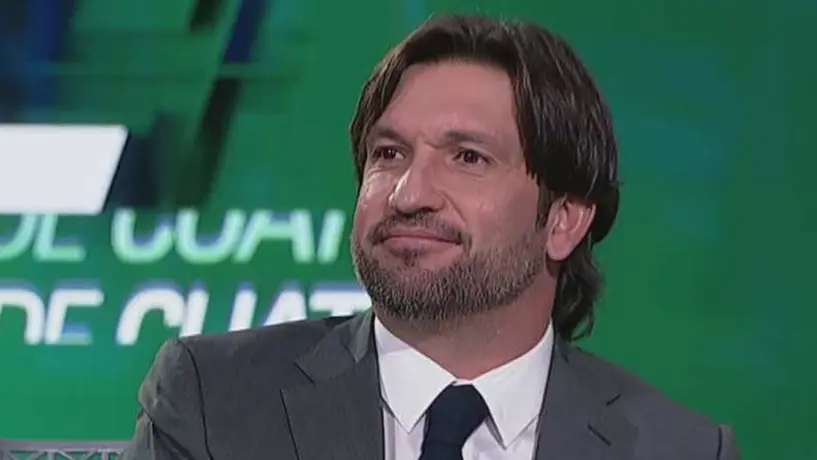 Kikín Fonseca y Oswaldo Sánchez 'explotan' en debate por Chicharito Hernández