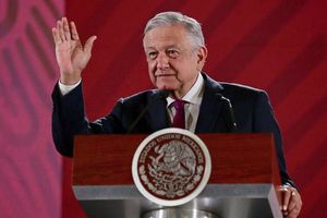 AMLO firmó acuerdo con la ONU para adquisición de medicamentos en el extranjero
