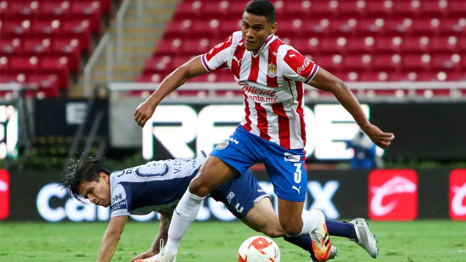 Chivas: Efectividad defensiva mantiene al Rebaño en zona de Liguilla