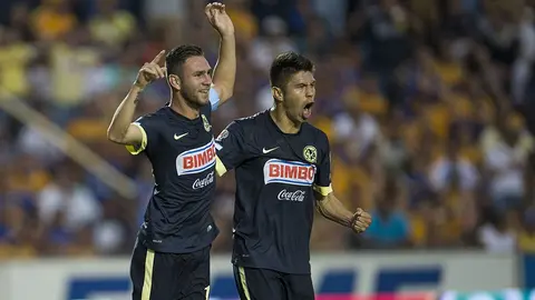 Layún sobre Oribe Peralta: 'Meto las manos al fuego por él, no hay que lincharlo'