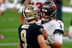 Brady vs Brees, dos leyendas que chocan por primera vez en Postemporada