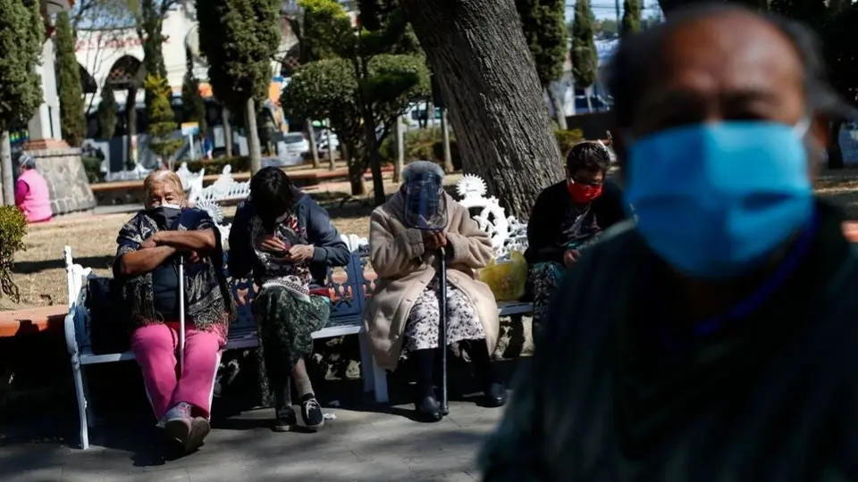 Coronavirus: OMS destacó reducción de contagios globales en un 50 por ciento