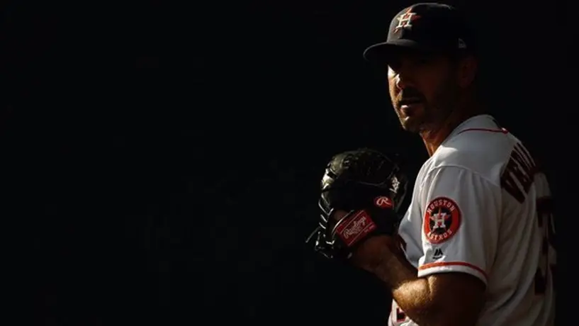 MLB: Justin Verlander reapareció lanzando después de su cirugía