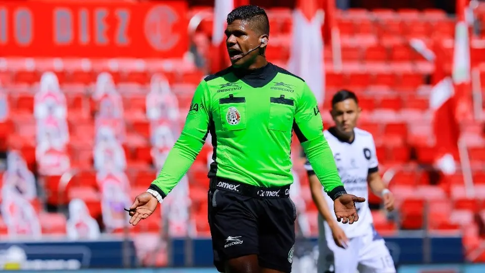 Liga MX: Roberto García Orozco reveló que Arturo Brizio despidió con engaños a Adalid Maganda