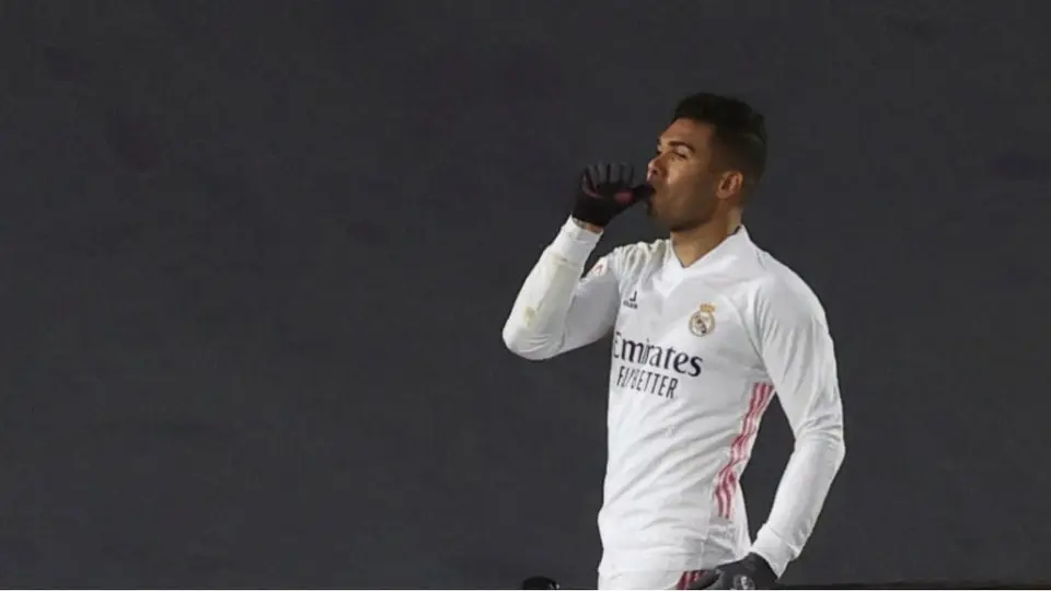 Real Madrid: Casemiro y Benzema dan un sufrido triunfo a los merengues ante Granada